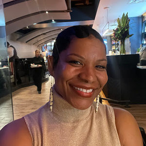 Meet your Posher, Jamila a.